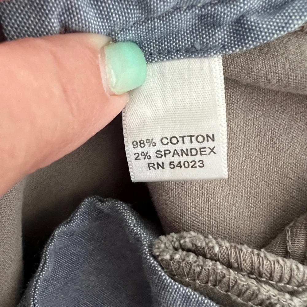 Banana Republic City Chino Shorts - Picture 5 of 6